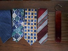 Tie Rack hanger + 4 ties (2 silk), all in good clean condition