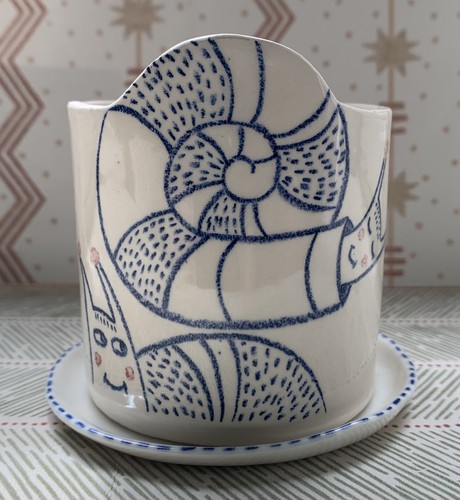 Cheerful snails earthenware - cheerful,