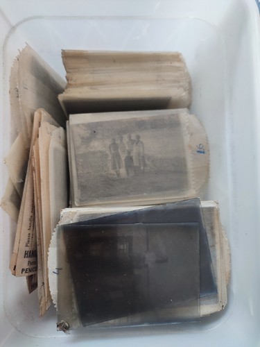 Box 1950s antique - box,