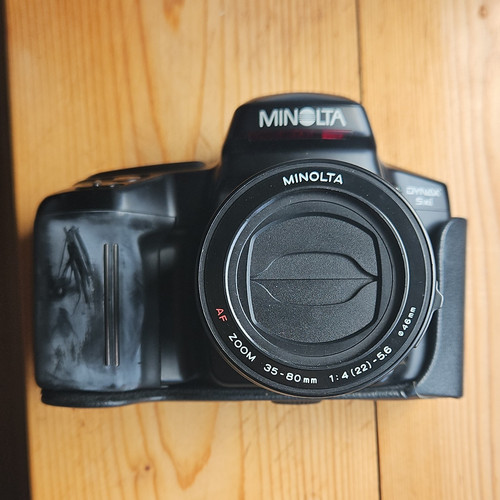 Minolta dynax 5xi - dynax, black