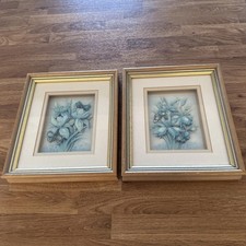 2x Medium Decoupage Pictures Of Flowers & Butterflies
