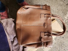 Tod's Leather Shoulder Bag Tan