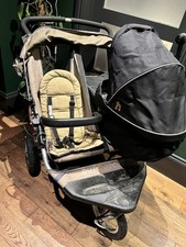 Out N About Double With Carrycot