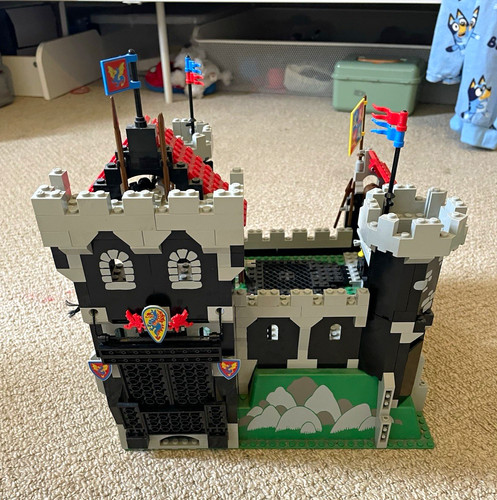 Lego castle 6086 black - lego,