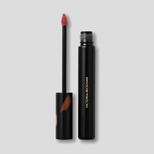 Victoria beckham bitten lip - victoria,