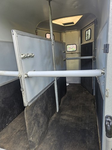 Hb505 double horse trailer - double,