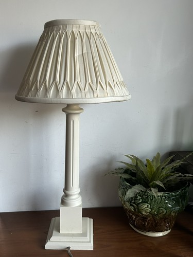 Classical column table - column,