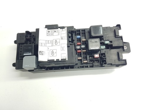 Jpla14a073bb fuse box - box, lr108081