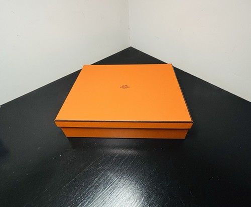 Orange hermes gift box - orange, empty
