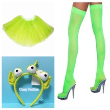 Kid adult alien outer - adult,