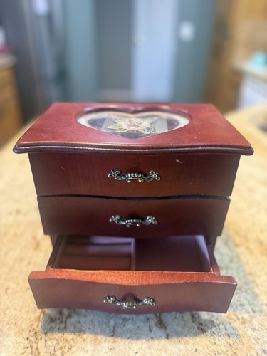 Vintage wooden jewelry box - vintage,