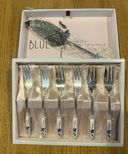 Vintage blueno cake slice 6 - &,