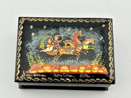 Vintage russian lacquer - lacquer, on