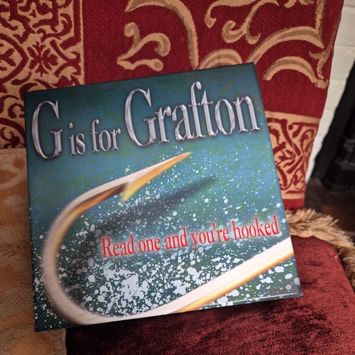 Sue grafton box set is - sue, set: