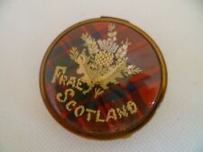 Vintage GWENDA Scottish Souvenir Powder Compact.  "Frae Scotland"