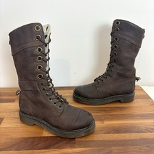 Dr Martens Doc Triumph
