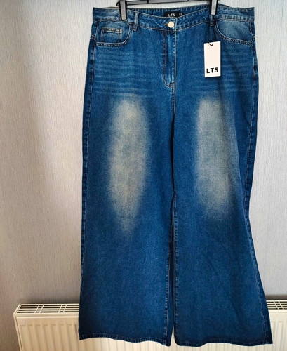Lts long tall - tall, sally