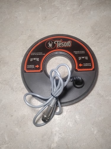 Tesoro metal detector - metal, 8"