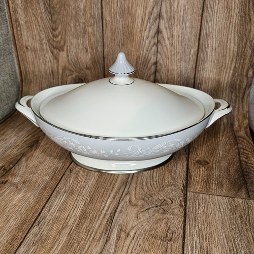 Royal doulton valleyfield - royal,