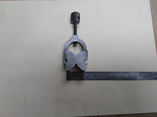 Block and clamp - v, or