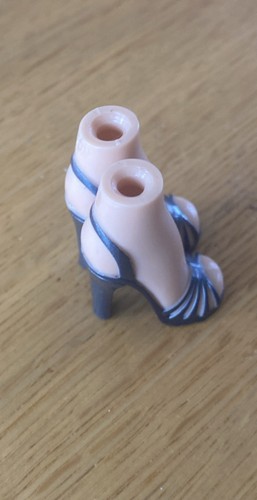 Bratz grey strappy heels open - bratz,