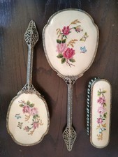 Dressing table set brushes - table,