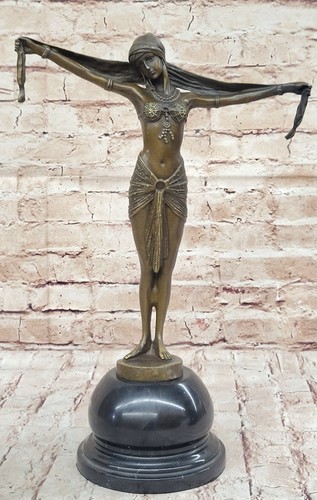 Chiparus dancer signed bronze - signed,