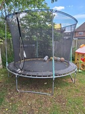 8ft Plumplay Trampoline And Enclosure