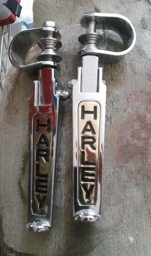 Harley foot pegs pair used - pegs, pair.