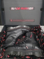 Dr Martens X Warner Bros