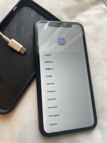 Iphone black unlocked - iphone, xr