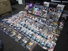 HUGE JOBLOT OF STAR WARS FIGURES ECT ALL BRAND NEW HASBRO KENNER