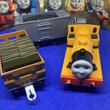 TOMY Trackmaster THOMAS THE