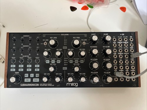 Moog subharmonicon - moog,