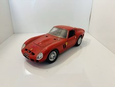 Burago cod.3011 1/18 Scale Ferrari GTO 1962 - Red