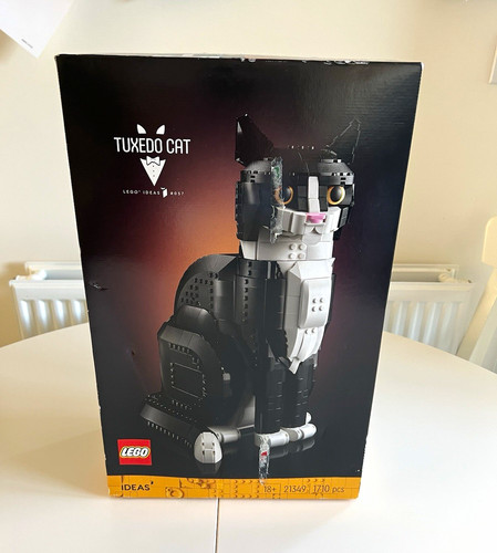 Lego ideas tuxedo cat 21349 - tuxedo,