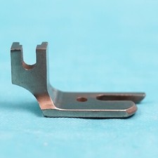 PFAFF - Genuine Rolling Hemmer