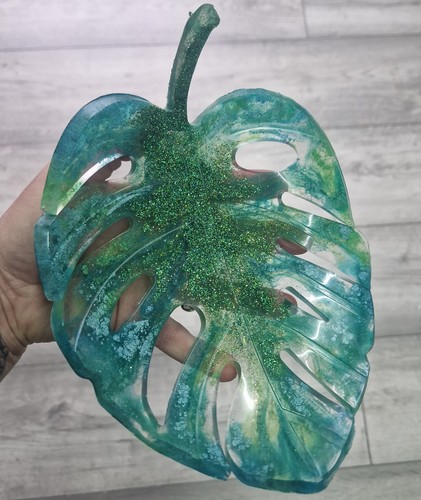 Handmade resin monstera leaf - handmade,