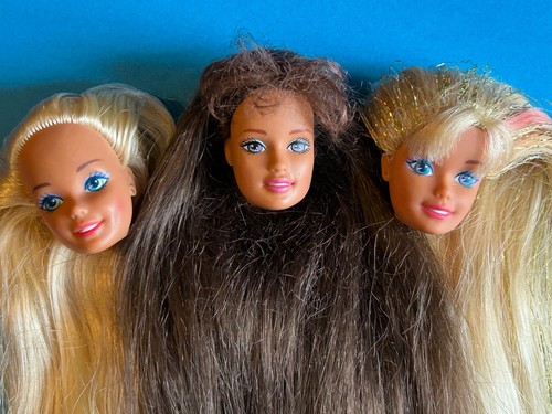 Vintage 1990s barbie doll - barbie,