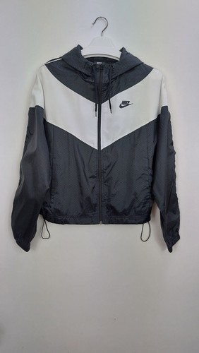 Nike sportswear heritage - nike,