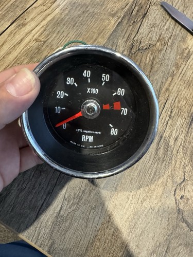 Classic car 000 rpm smiths - classic,