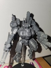 Warhammer 40,000 Games Workshop Tau Empire Commander and Drone