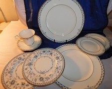 Set of 2 Vintage ROYAL DOULTON