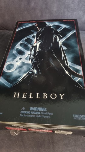 Hellboy sideshow collectables - hellboy,
