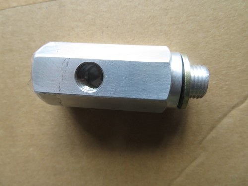 Rover oil pressure - pipe, t