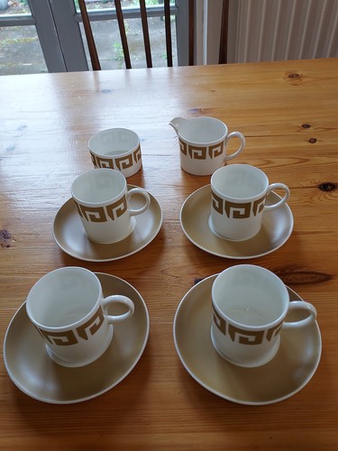 Susie cooper wedgwood coffee - susie,