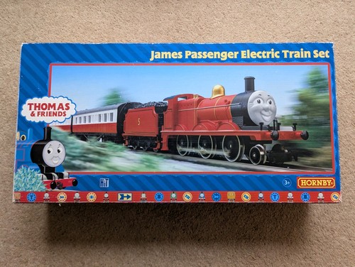 Hornby james train set r9073 - hornby,