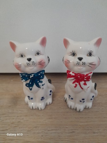 Vintage retro cat salt - retro,