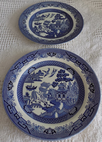 Churchill blue willow dinner - blue,