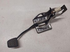 TOYOTA AVENSIS T25 Brake Pedal 16094A01 2.00 Diesel 85kw 2005 27055391